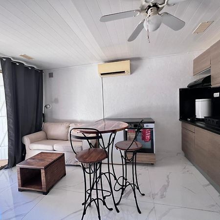 Bed and Breakfast L'Oasis-Les Issambres Exterior foto